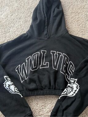 Darc Sport SHE Cropped Hoodie in Black “WOLVES”